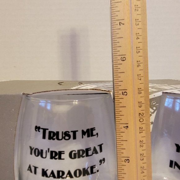 "Trust Me, ..." Wine Collection Set Of 4 Stemless Wine Glasses - NIB - Picture 8 of 8